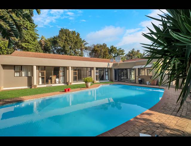 4 BEDROOM HOUSE FOR SALE IN GALLO MANOR
